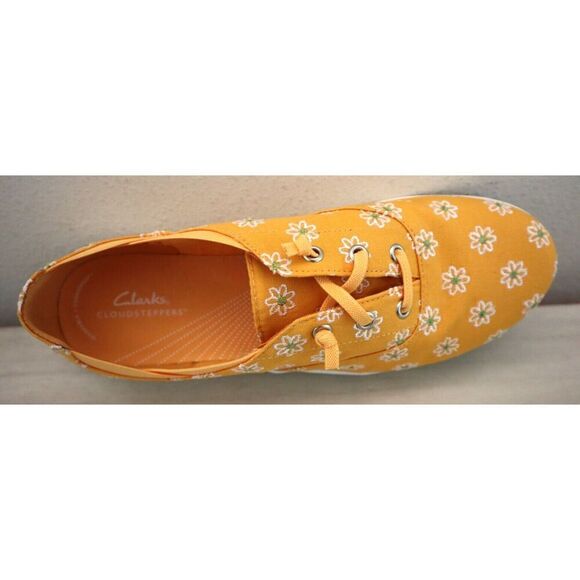 Clarks Cloudsteppers Women's Sz 12W Yellow Interest Breeze Ave Sneakers - Picture 6 of 9
